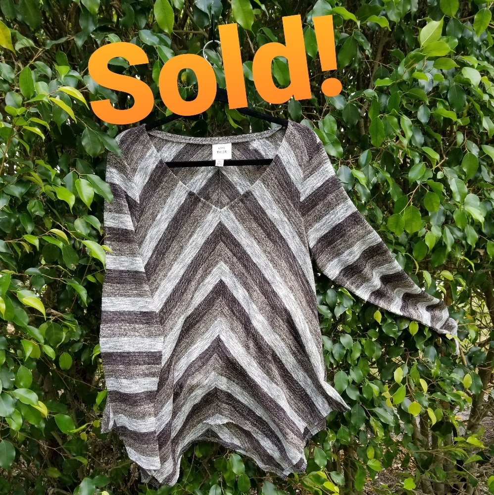 Knox Rose XL grey striped sweater